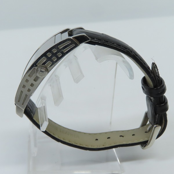 実際に弊社で買取させて頂いたBURBERRY/バーバリー スクエア クオーツ 腕時計 BU1553の画像 1枚目