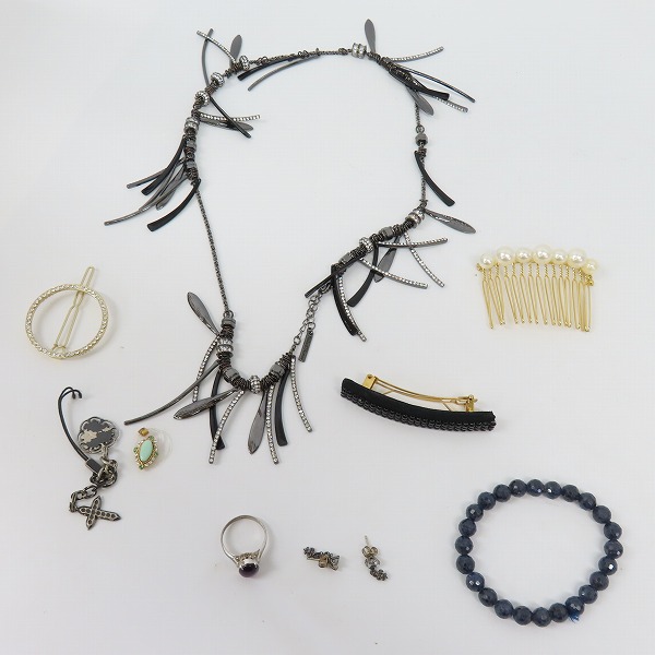 実際に弊社で買取させて頂いた【おまとめ品】ジバンシー/ピンキー＆ダイアン他 ネックレス/イアリング等 レディース アクセサリーの画像 4枚目