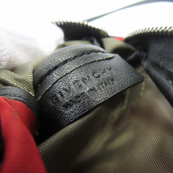 実際に弊社で買取させて頂いたGIVENCHY/ジバンシイ 三角 ポーチ コインケース の画像 4枚目