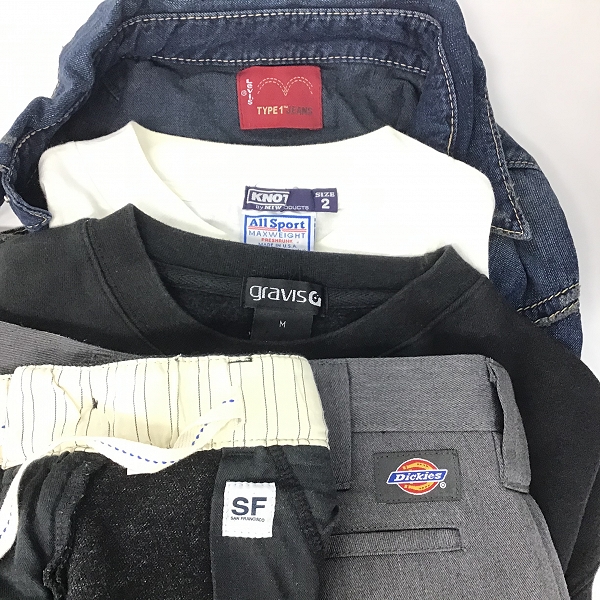 実際に弊社で買取させて頂いた【おまとめ品】リーバイス/ディッキーズ/Lee 等 デニム/パンツ/デニムシャツ/ロングTシャツ 他の画像 1枚目