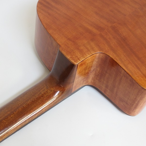 実際に弊社で買取させて頂いた★DEL ALMA Signature Selmer Style シングルカッタウェイ アコースティックギター/アコギ 2022年製 ギグケース付の画像 8枚目