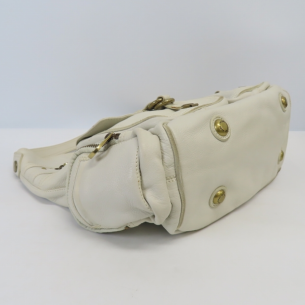 実際に弊社で買取させて頂いたMARC BY MARC JACOBS/マークバイマークジェイコブス レザーハンドバッグ ホワイトの画像 2枚目