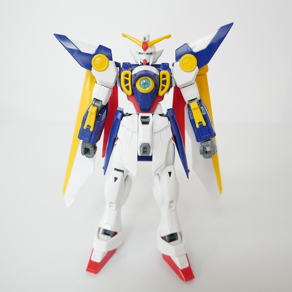 実際に弊社で買取させて頂いた【組済】バンダイ HG 1/144 ウイングガンダム/リーオー 2点セット/ガンプラ/Wの画像 1枚目