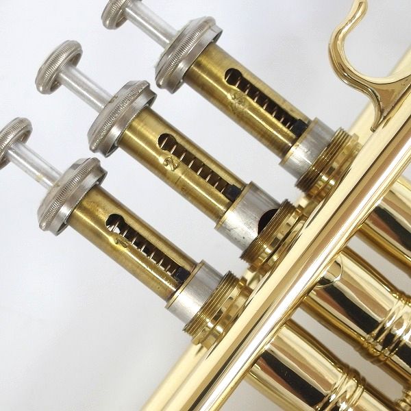 実際に弊社で買取させて頂いたMaxtone/マックストーン TT-104 トランペット ゴールド ハードケース付の画像 5枚目