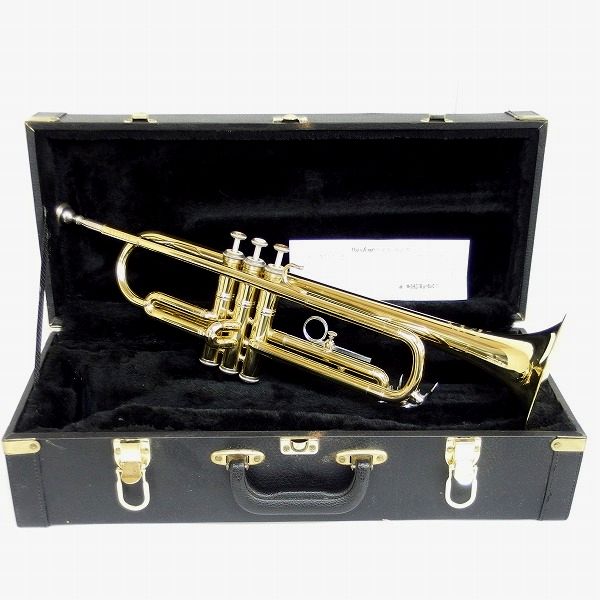 実際に弊社で買取させて頂いたMaxtone/マックストーン TT-104 トランペット ゴールド ハードケース付