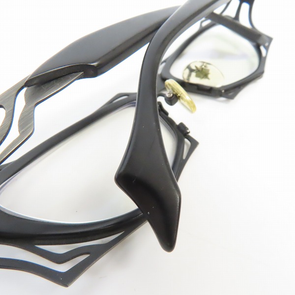 実際に弊社で買取させて頂いたLess than human×デビルマン/レスザンヒューマン×デビルマン 度入り メガネフレーム/アイウェアの画像 7枚目