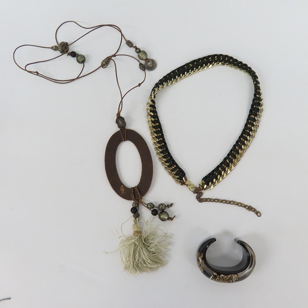 実際に弊社で買取させて頂いた【おまとめ品】ジバンシー/ピンキー＆ダイアン他 ネックレス/イアリング等 レディース アクセサリーの画像 3枚目