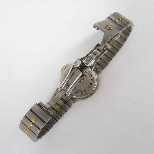 実際に弊社で買取させて頂いたDunhill/ダンヒル ラインストーン/アナログ メタルバンド 腕時計【動作未確認】の画像 3枚目