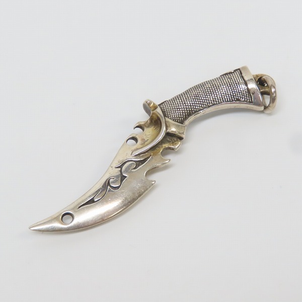 実際に弊社で買取させて頂いたCRAZY PIG/クレイジーピッグ BLADE RUNNER SWORD/ブレードランナーソード ペンダント