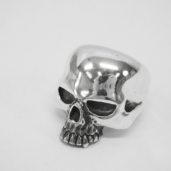 実際に弊社で買取させて頂いたCRAZY PIG/クレイジーピッグ ラージエビルスカルリング/17.5号