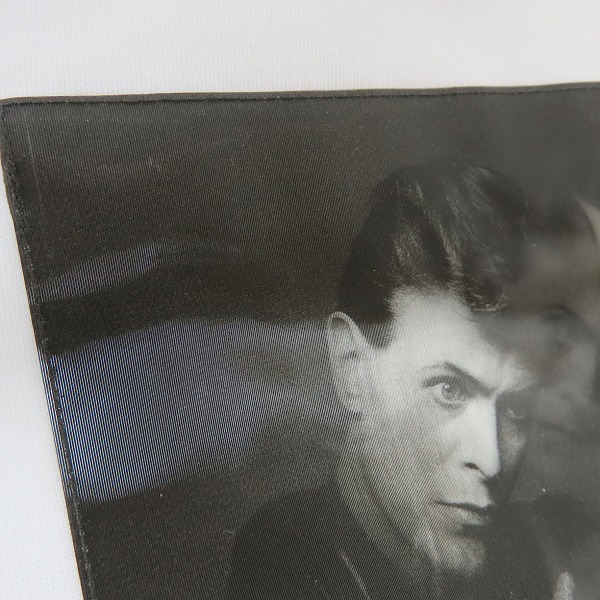 実際に弊社で買取させて頂いたHUGO BOSS/ヒューゴボス DAVID BOWIE/デヴィッド・ボウイ Relaxed-Fit T-shirt 50427467/XLの画像 6枚目