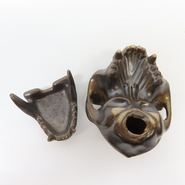 実際に弊社で買取させて頂いたBloody Mary/ブラッディマリー 2008 コレクション KAI 信楽焼 Bakeneko スカルの画像 5枚目