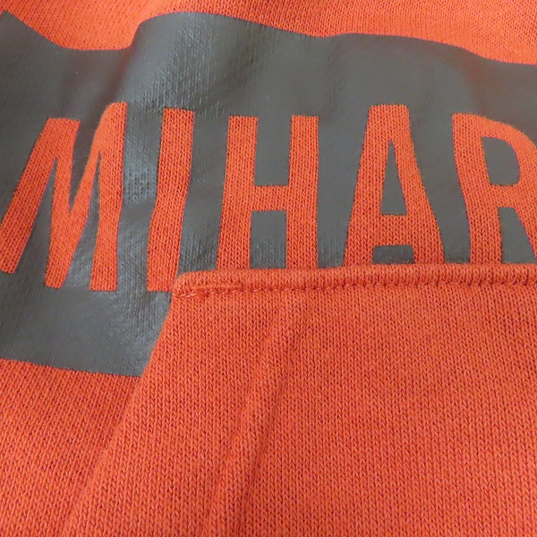 実際に弊社で買取させて頂いた MIHARA YASUHIRO×GU/ミハラヤスヒロ ビッグスウェットプルパーカ オレンジ/XLの画像 6枚目