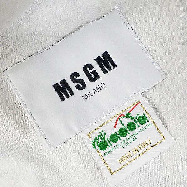 実際に弊社で買取させて頂いたMSGM×DIADORA/エムエスジーエム×ディアドラ メタリックカラー ウインドブレーカー 2440MH300/48の画像 2枚目