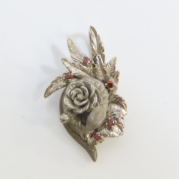 実際に弊社で買取させて頂いたBloody Mary/ブラッディマリー フラワー/スネーク モチーフ ストーンセット K18WG ペンダントの画像 1枚目