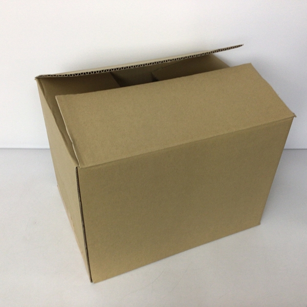 実際に弊社で買取させて頂いた【おまとめ品/未使用品含む】アディダス/ディアドラ/チャンピオン 等 ジャケット/ショートパンツ/シャツ/ソックス 他の画像 9枚目