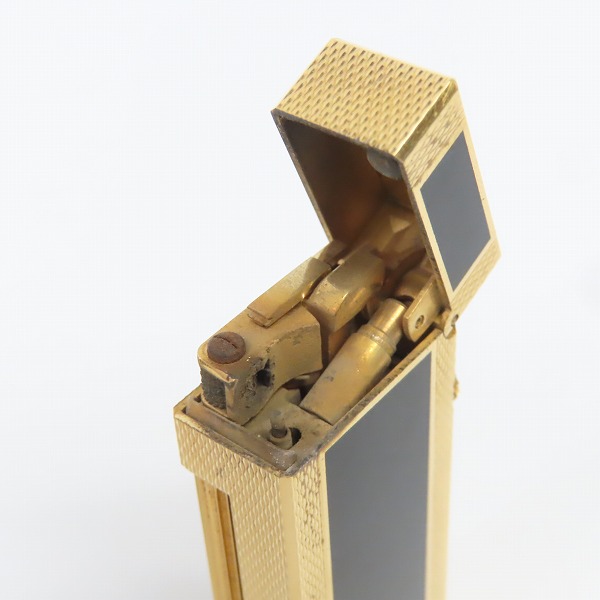 実際に弊社で買取させて頂いたdunhill/ダンヒル サイドローラーガスライター ブラック×ゴールド RL5201の画像 6枚目