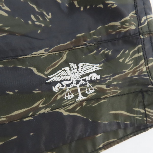 実際に弊社で買取させて頂いたCRIMIE/クライミー カモフラージュ柄 ナイロン ハーフパンツ/ショートパンツ C1K1-PT01/XXLの画像 6枚目