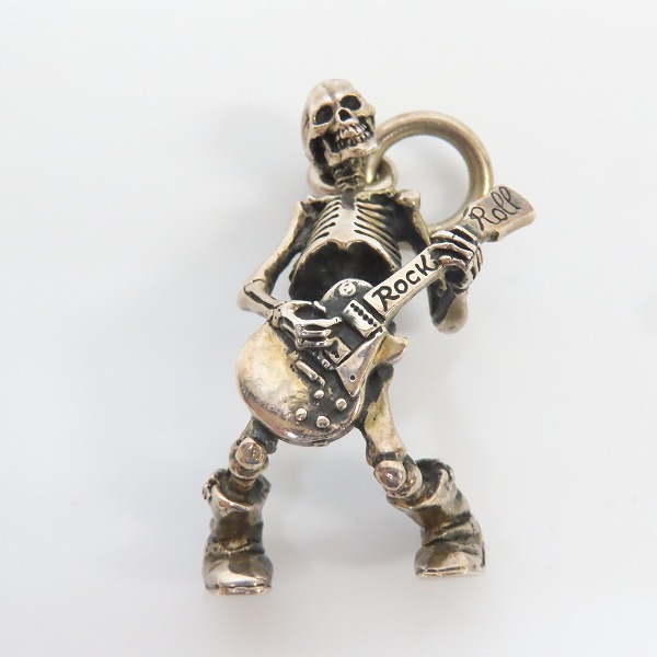 実際に弊社で買取させて頂いたCRAZY PIG/クレイジーピッグ ティルデス ギタースカル ペンダントトップの画像 1枚目