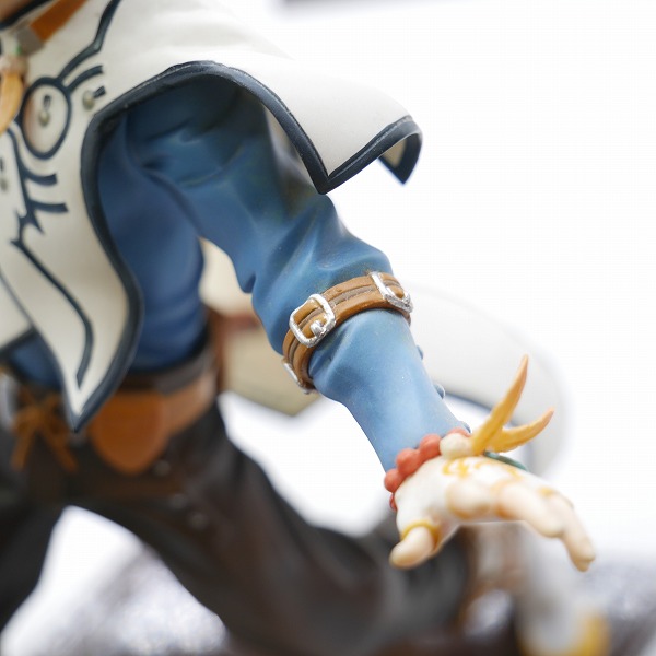 実際に弊社で買取させて頂いた【箱無】コトブキヤ テイルズ オブ ゼスティリア 1/8 スレイ/アリーシャ フィギュア 2点セットの画像 8枚目