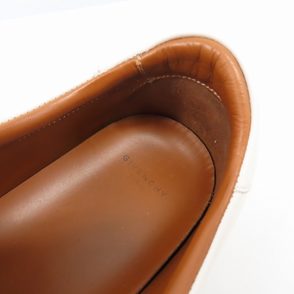 実際に弊社で買取させて頂いたGIVENCHY/ジバンシイ マルチカラー ラインロゴ入り レザーローカットスニーカー DN1109/42の画像 4枚目