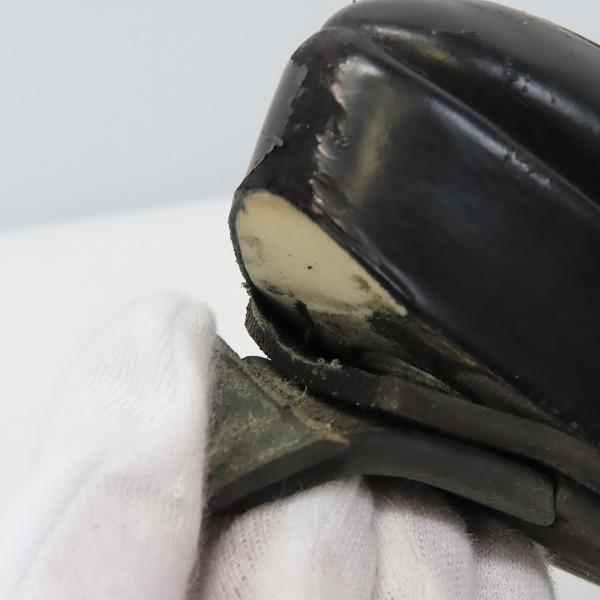 実際に弊社で買取させて頂いた【難有り】PRADA/プラダ レザー 厚底シューズ  の画像 6枚目