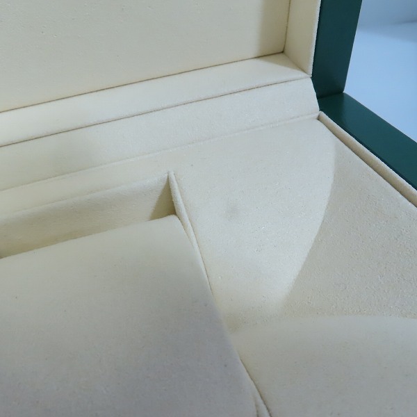 実際に弊社で買取させて頂いた(1)ROLEX/ロレックス 現行/空箱/ボックス Mサイズ 3点セットの画像 7枚目