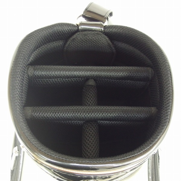 実際に弊社で買取させて頂いた【未使用/フード無し】Titleist/タイトリスト CB5V1 Pro V1 9.5型キャディバッグ 限定モデル ブラックｘゴールドの画像 3枚目
