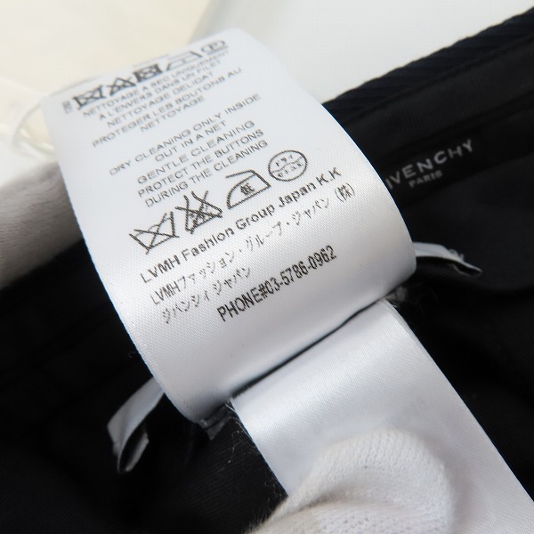 実際に弊社で買取させて頂いた【未使用】GIVENCHY/ジバンシイ ロゴボタン ウエストサイドアジャスター ウールスラックスパンツ BM505210L5/48の画像 5枚目