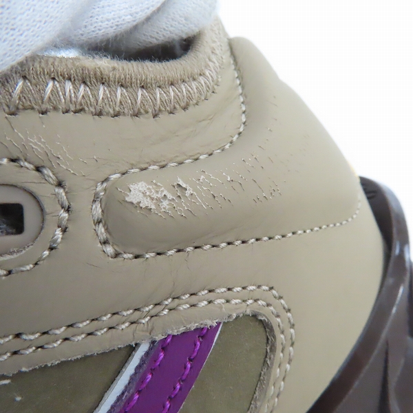 実際に弊社で買取させて頂いたNIKE×atoms/ナイキ×アトモス Lebron 18 LowViotech スニーカー CW3153-200/26の画像 8枚目