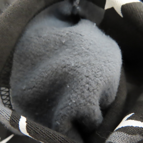 実際に弊社で買取させて頂いたA BATHING APE×BLACK SCALE/アベイシングエイプ×ブラックスケール カモフラ 総柄 シャーク フルジップ パーカー/Mの画像 8枚目