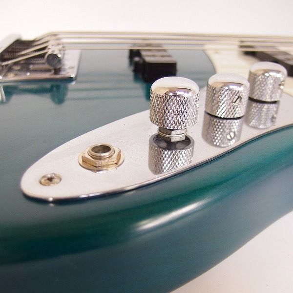 実際に弊社で買取させて頂いた★【難有り】Bacchus/バッカス BJB-98 GLAY JIROモデル ジャズベースType 4弦エレキベースの画像 7枚目