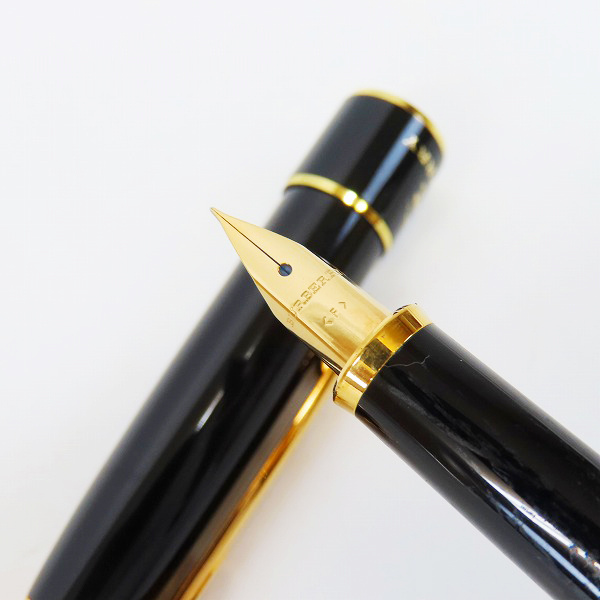 実際に弊社で買取させて頂いたBURBERRY/バーバリー 万年筆 F