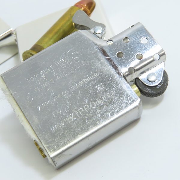 実際に弊社で買取させて頂いたZIPPO/ジッポー S&W CHIEF SPECIAL USA/スミス&ウェッソン銃弾/弾丸 メタル貼り 1995年製の画像 6枚目