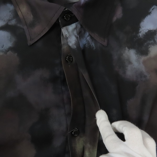 実際に弊社で買取させて頂いたHARE/ハレ 比翼ボタン マーブル シャツ HA020251TR/Sの画像 2枚目