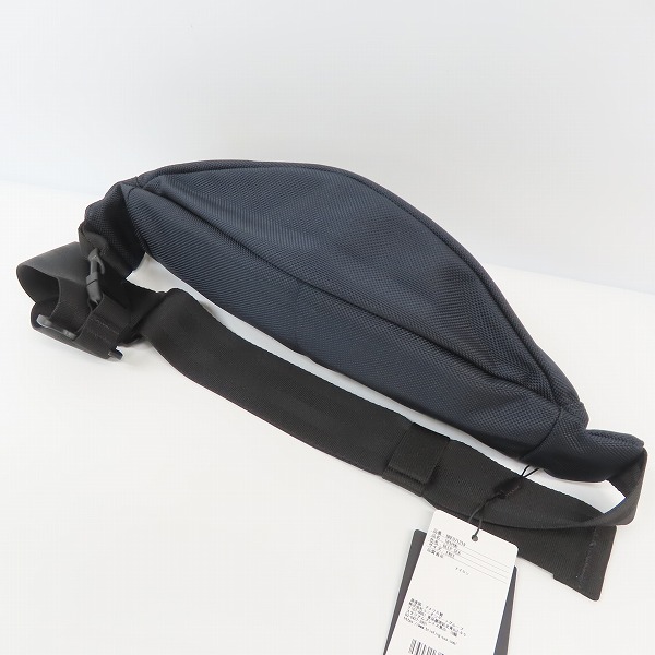 実際に弊社で買取させて頂いた(1)【未使用】BRIEFING/ブリーフィング TRIPOD トライポッド ボディバッグ BRF071219 DEEP SEAの画像 2枚目