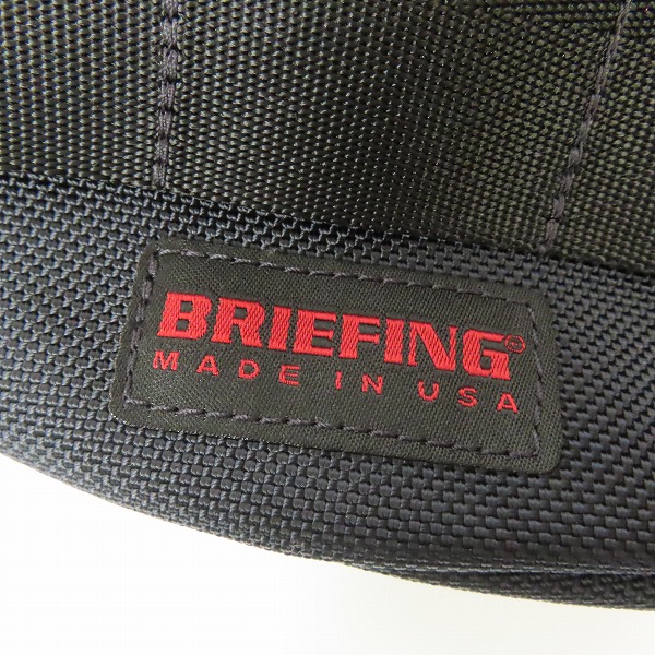 実際に弊社で買取させて頂いた(1)【未使用】BRIEFING/ブリーフィング TRIPOD トライポッド ボディバッグ BRF071219 DEEP SEAの画像 3枚目