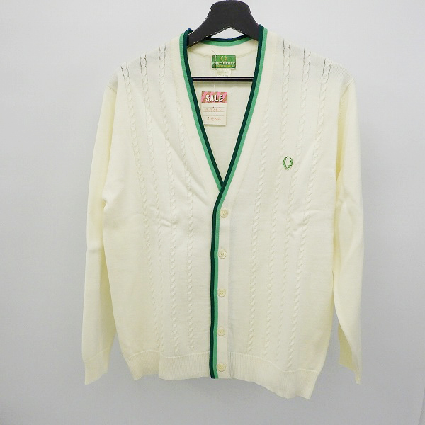 実際に弊社で買取させて頂いた【おまとめ品】FRED PERRY/フレッドペリー ポロシャツ/スカート/カーディガン等の画像 1枚目