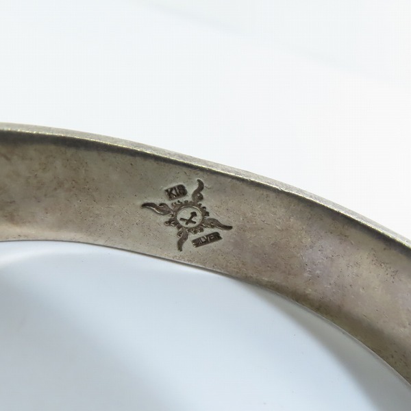 実際に弊社で買取させて頂いた【ギャラ付き】FIRST ARROWS/ファーストアローズ K18メタル 唐草バングルの画像 5枚目