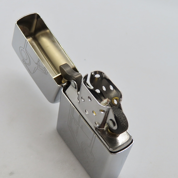 実際に弊社で買取させて頂いたZIPPO/ジッポー Paul Smith/ポールスミス カーデザイン 2010年製の画像 3枚目