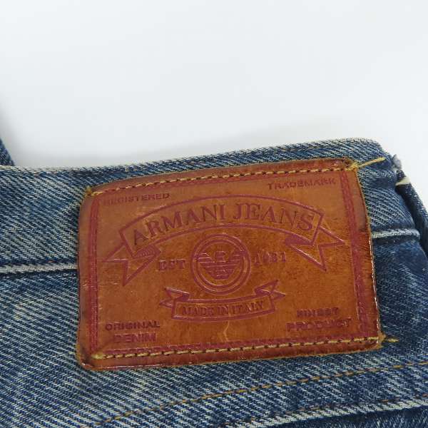 実際に弊社で買取させて頂いたARMANI JEANS/アルマーニジーンズ JDF slim デニム ジーン W31の画像 2枚目