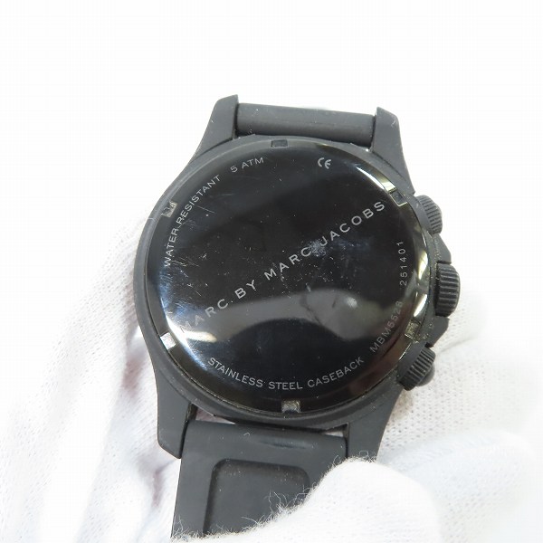 実際に弊社で買取させて頂いた(2)MARC BY MARC JACOBS/マークバイマークジェイコブス クォーツ 腕時計 MBM5528【動作未確認】の画像 3枚目