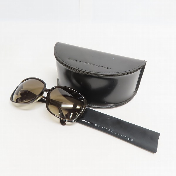 実際に弊社で買取させて頂いたMARC by MARC JACOBS/マークバイマークジェイコブス サングラス/アイウェア MMJ207/F/Sの画像 9枚目