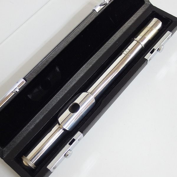 実際に弊社で買取させて頂いた【難有り】Yoshiteru Akiyama Flute/アキヤマ フルート 頭部菅のみ ハードケース付