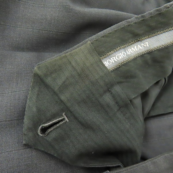 実際に弊社で買取させて頂いたGIORGIO ARMANI/ジョルジオアルマーニ 3B ストライプ テーラードジャケット/スラックス セットアップ/48の画像 5枚目