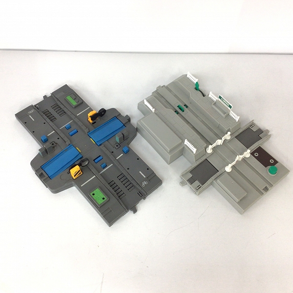 実際に弊社で買取させて頂いた【おまとめ品】タカラトミー プラレール トミカタウン プラロード/道路 他の画像 4枚目