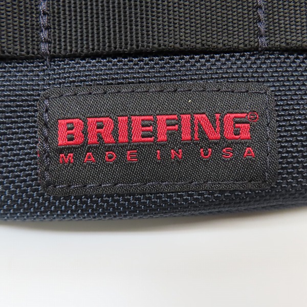 実際に弊社で買取させて頂いた(2)【未使用】BRIEFING/ブリーフィング TRIPOD トライポッド ボディバッグ BRF071219 DEEP SEAの画像 4枚目