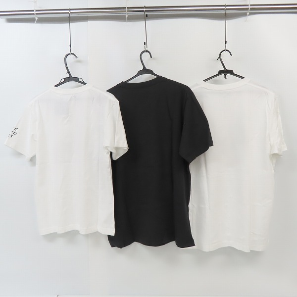 実際に弊社で買取させて頂いた【未使用含む】UNIQLO×KAWS/ユニクロ×カウズ キャラデザインTシャツ 3点セットの画像 1枚目