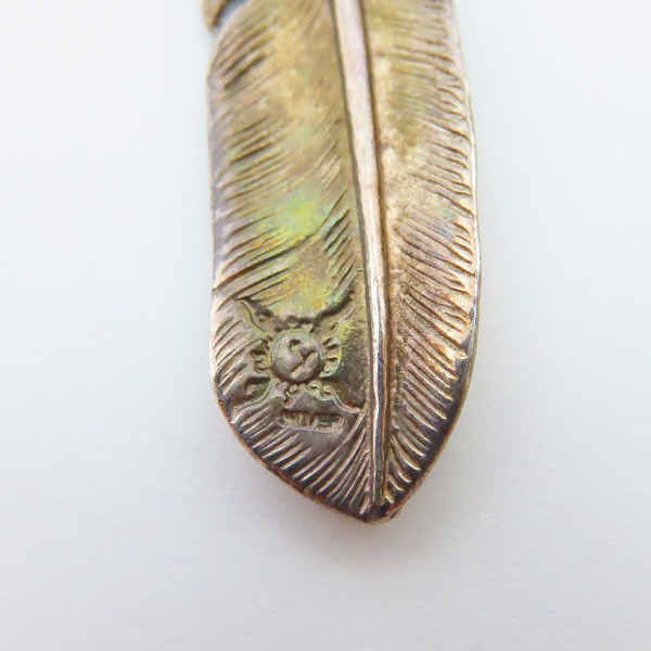 実際に弊社で買取させて頂いたFIRST ARROWS/ファーストアローズ K18メタル付フェザーペンダント 右向きの画像 4枚目