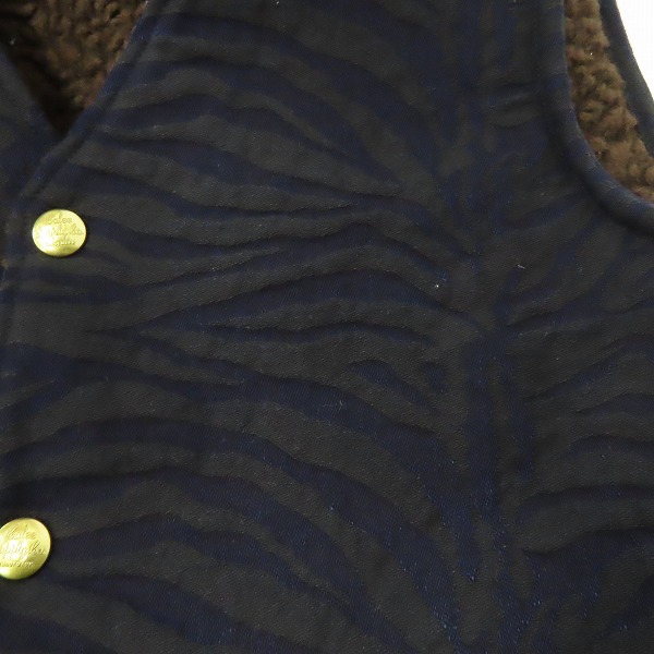 実際に弊社で買取させて頂いたCALEE/キャリー 中ボア ゼブラ柄 ベスト /Lの画像 6枚目